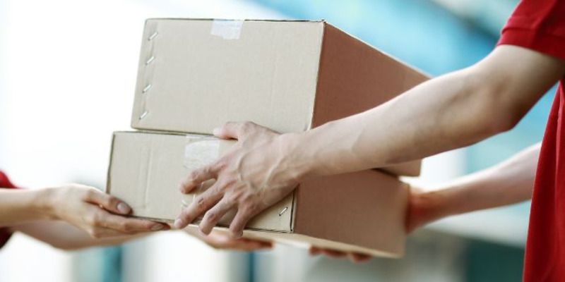 Dịch vụ logistics quốc tế không qua trung gian có gì khác biệt?
