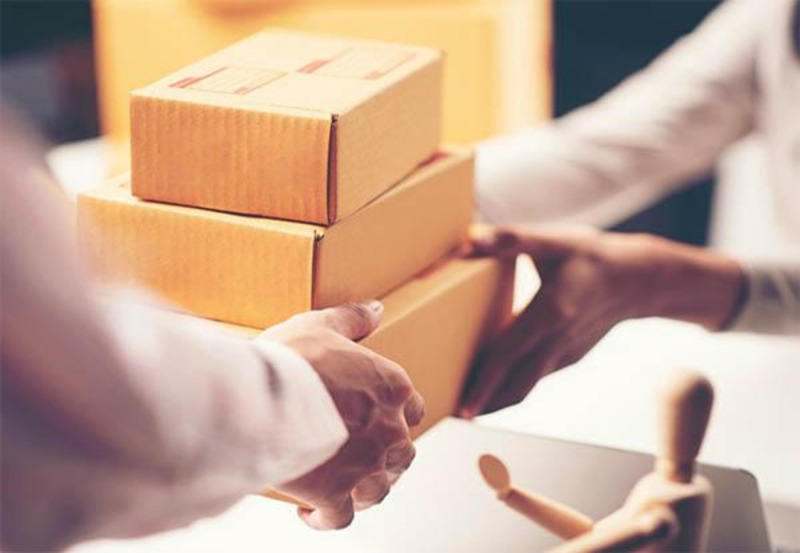 Tiếp nhận, cân đo và hoàn thiện thủ tục